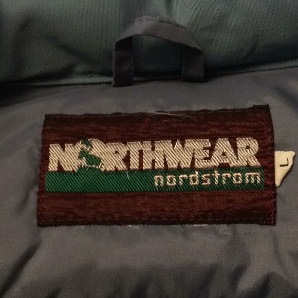 Down vest in man’s size large. - Picture 7 of 7